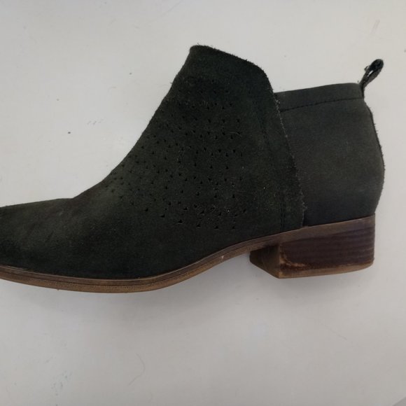 Booties - Picture 3 of 4